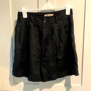 Madewell 100% linen trouser shorts in black size 6